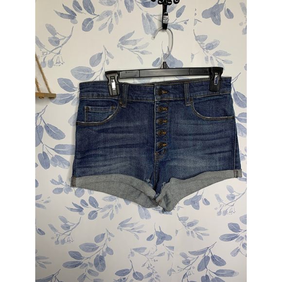 Eunina Kara High Rise High Low Rolled Shortie Shorts - Picture 2 of 6